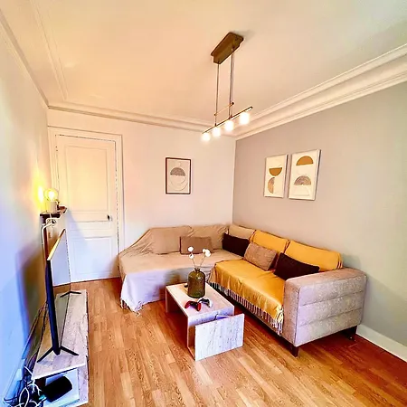 Charming And Cosy Alloggio in famiglia Parigi